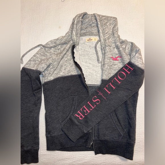 Hollister Gray and Pink hoodie - Picture 1 of 2
